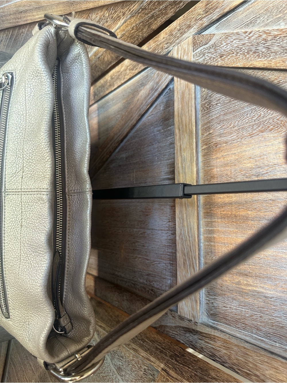 Coach Metallic Pewter Pebbled Leather Soho Duffel Convertible Bag F15064 - Picture 4 of 16